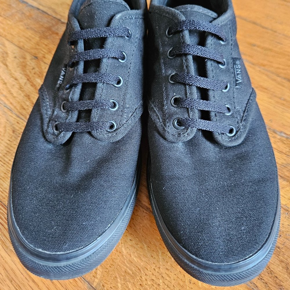 Vans Atwood Low canvas sneakers size 7